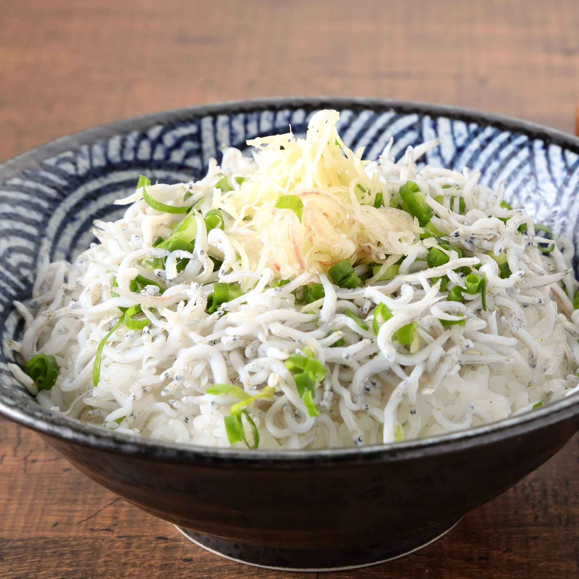 Bokksu Tinned Shirasu Anchovies with Black Pepper and Basil-Infused Oil - Image 5